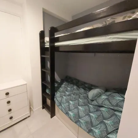 T3 Air-conditioned , Quiet Garden, Parking